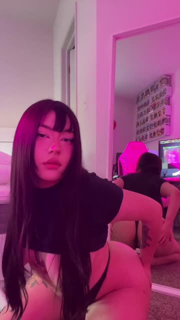 tattooed thick thighs gamer girl big ass big tits sex video