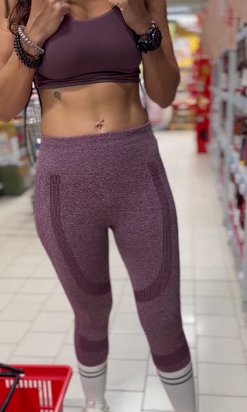 big tits flashing leggings public porn video
