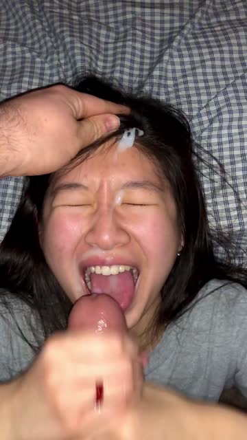 cumshot cute amateur xxx video
