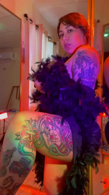big tits robe latina hot video