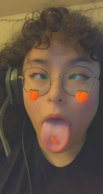 gamer girl chubby tongue fetish glasses latina ahegao xxx video