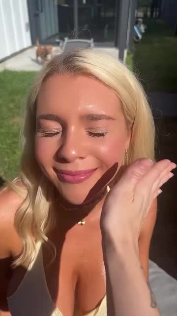 hottie tits american cleavage pornstar hot video