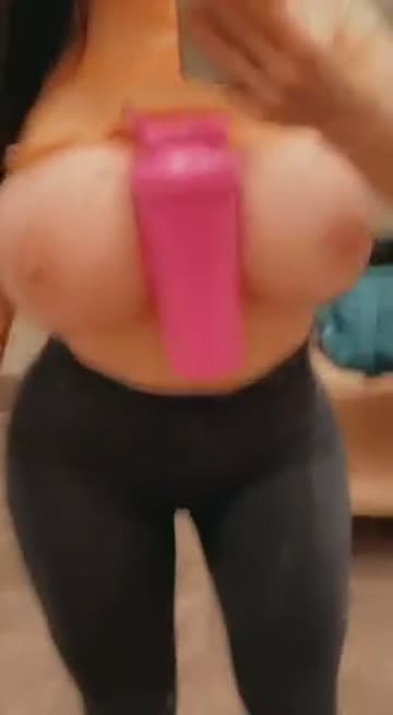busty gym huge tits hot video