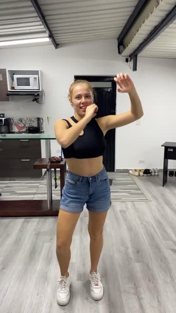 onlyfans teen boobs xxx video