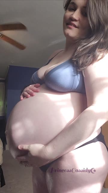 milfs belly belly button 