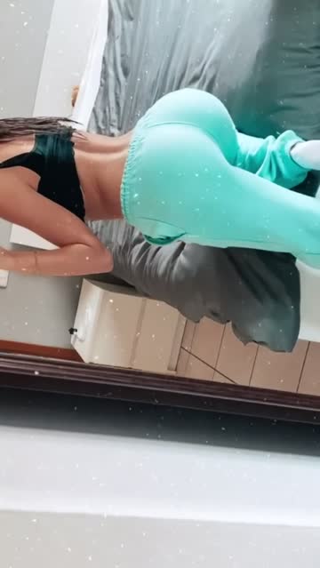 yoga pants panties booty xxx video
