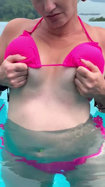 boobs reveal titty drop tits tit worship natural tits sex video