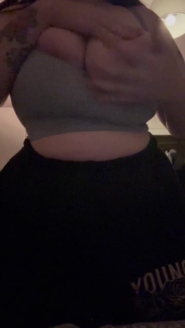 natural tits homemade onlyfans big tits 