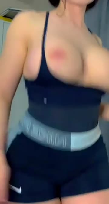 dancing boobs underboob tits nsfw video