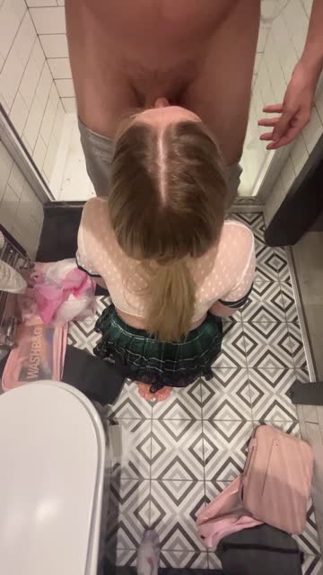 blowjob amateur homemade nsfw video