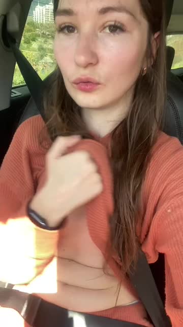 babe natural tits car sexy 