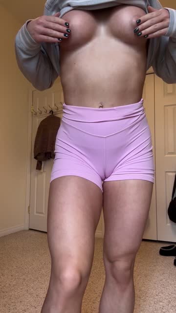 nsfw pov pussy hotwife brunette 
