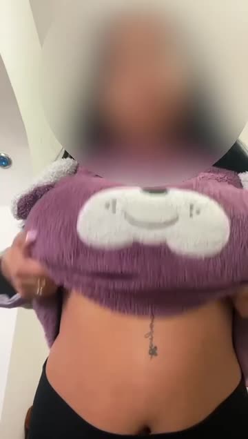 amateur big tits tits ebony 