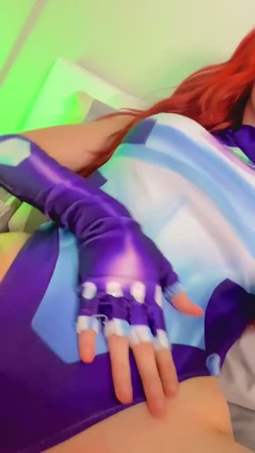 pussy grool clit cosplay teen nsfw video