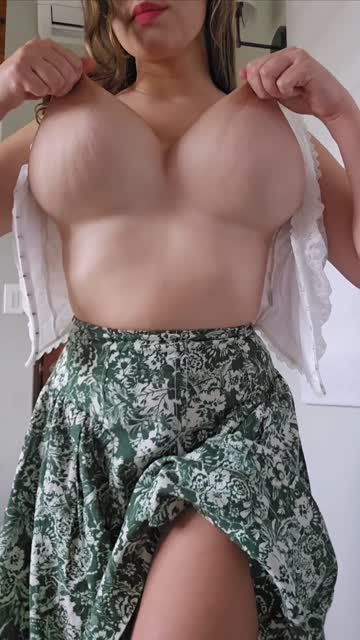 huge tits reveal sexy sex video