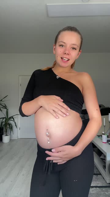 onlyfans pregnant teen hot video