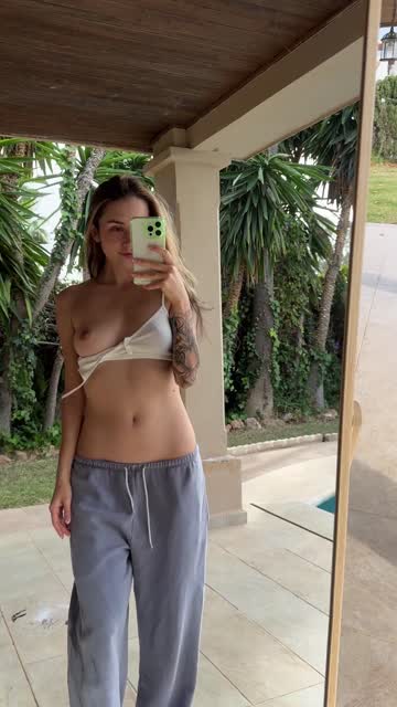 onlyfans teen tits 