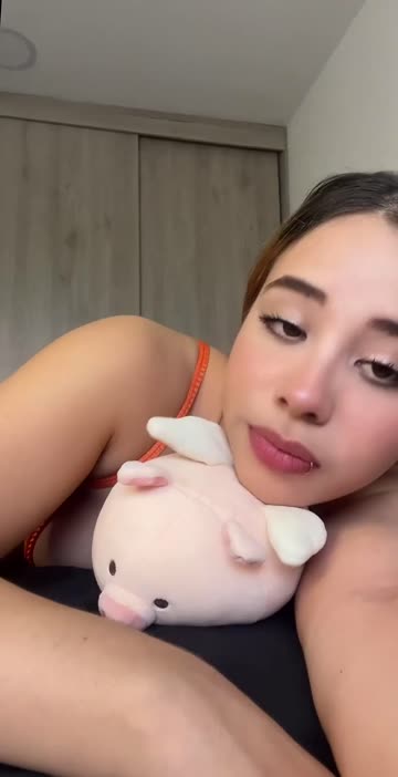 latina ass cute hot video