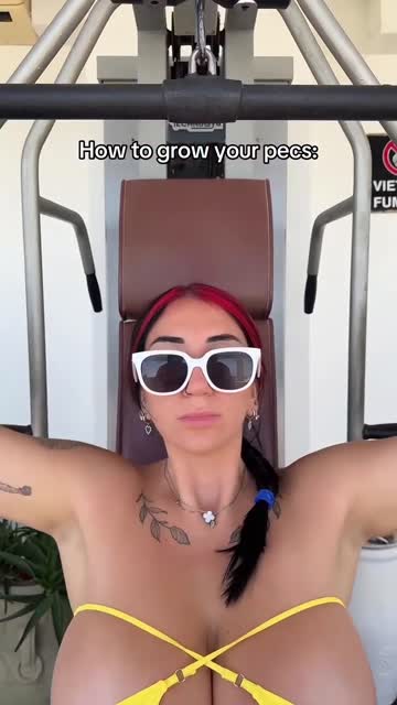 big tits milf huge tits white girl tiktok porn video