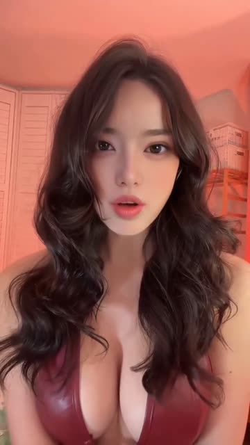 booty natural tits tits nsfw video