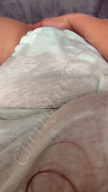 clothed masturbating wet pussy 