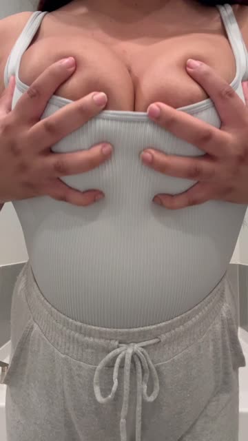latina amateur boobs big tits xxx video