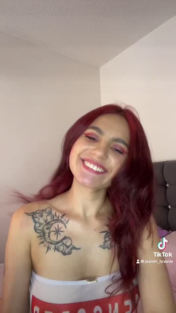 horny 19 years old petite amateur porn video