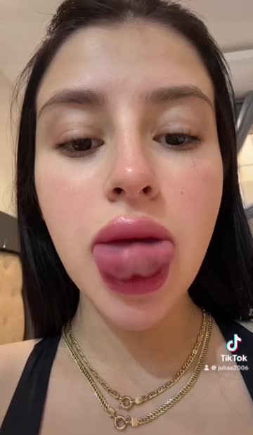 babe fake tits close up tiktok teens 
