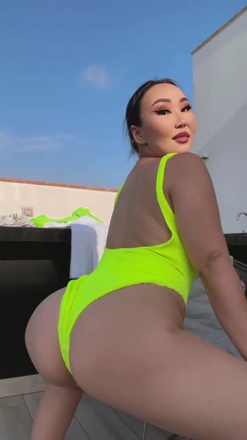 asian twerking booty sex video