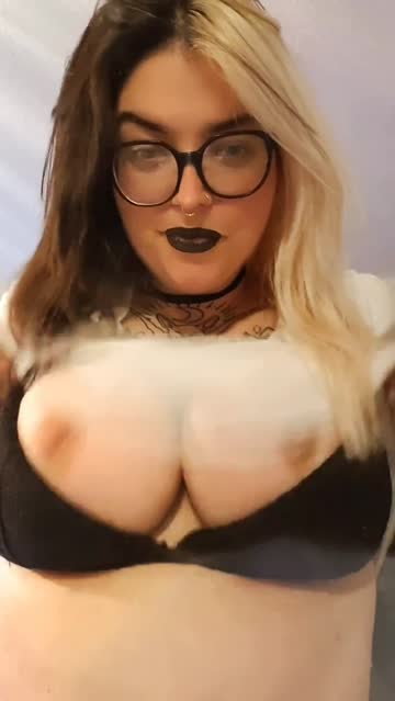 flashing goth tits porn video