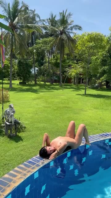 cute nsfw naked body 