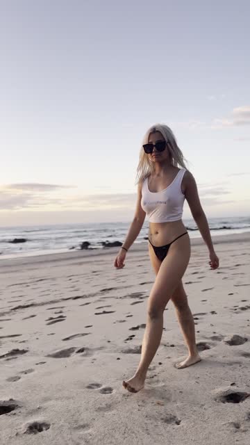 onlyfans asian big tits public porn video