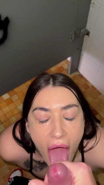amateur pov facial cumshot blowjob hot video