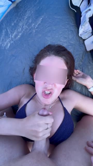 pov cumshot cum brunette milf outdoor xxx video