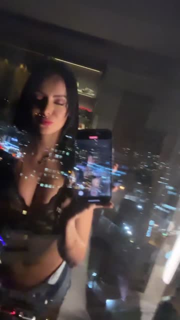 amateur big tits ass 