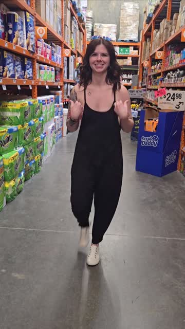 boobs wife natural tits brunette amateur public hot video