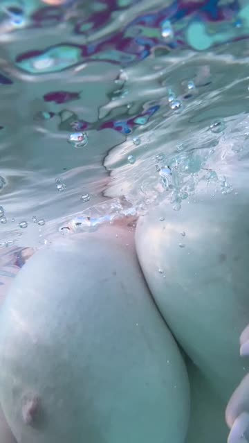 big tits underwater natural tits boobs xxx video