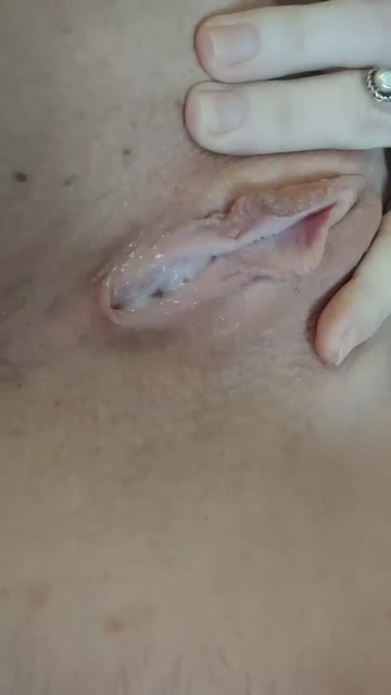 creamy small tits brunette waxed small nipples pussy creampie 