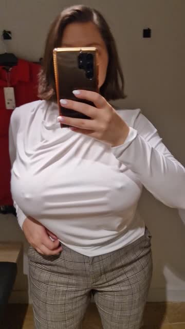 tits changing room thick 