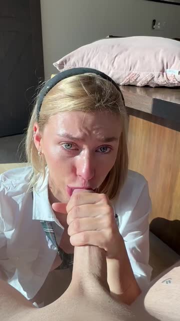 teen blowjob onlyfans nsfw video