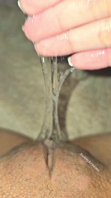 wet pussy grool squirting sex video
