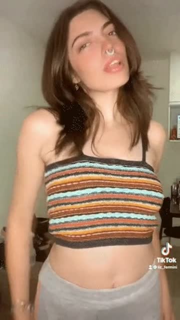 solo homemade tits nsfw video