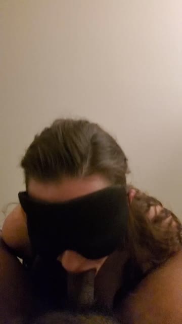 amateur blindfolded snowbunnies blowjob nsfw video