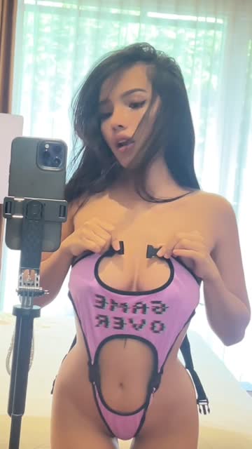 boobs egirl reveal cute hottie asian 