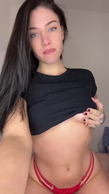 teen homemade natural tits 
