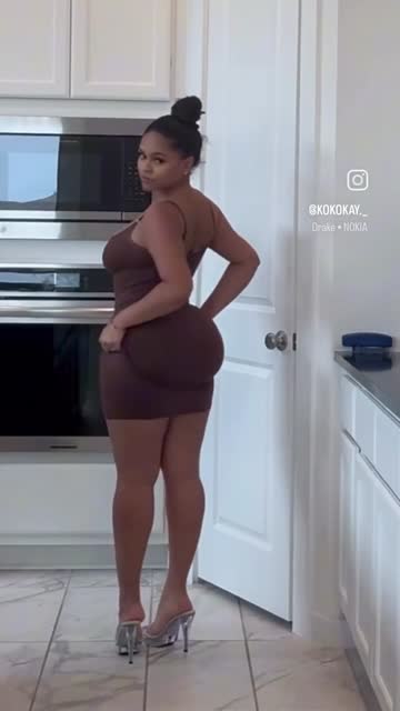 amateur big tits ass 