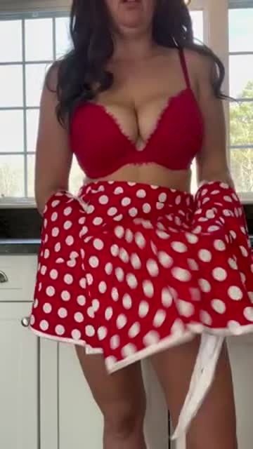 skirt pussy milf upskirt kitchen bra sex video