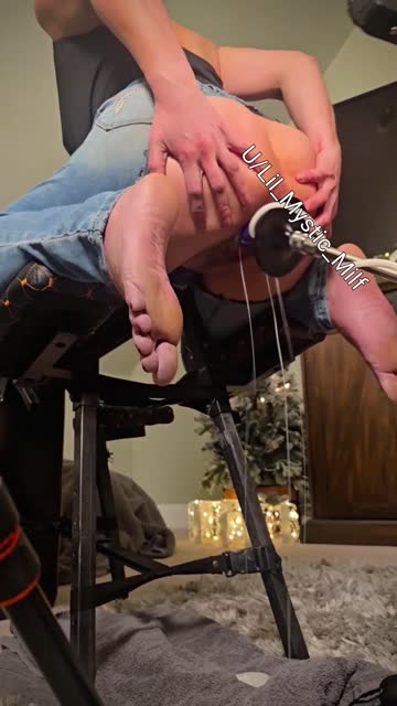 amateur milf huge dildo pussy machine wife fuck machine 