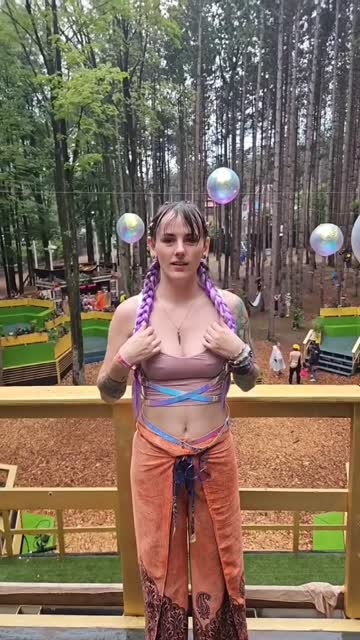 festival flashing small tits 
