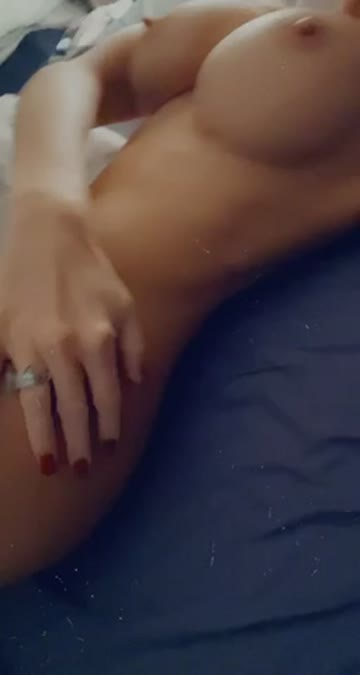 milf boobs pussy sex video